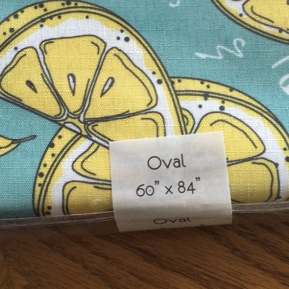 Lemonade table cloth by Summer Dream. 60X84” oval. Carefree polyester - Picture 2 of 4